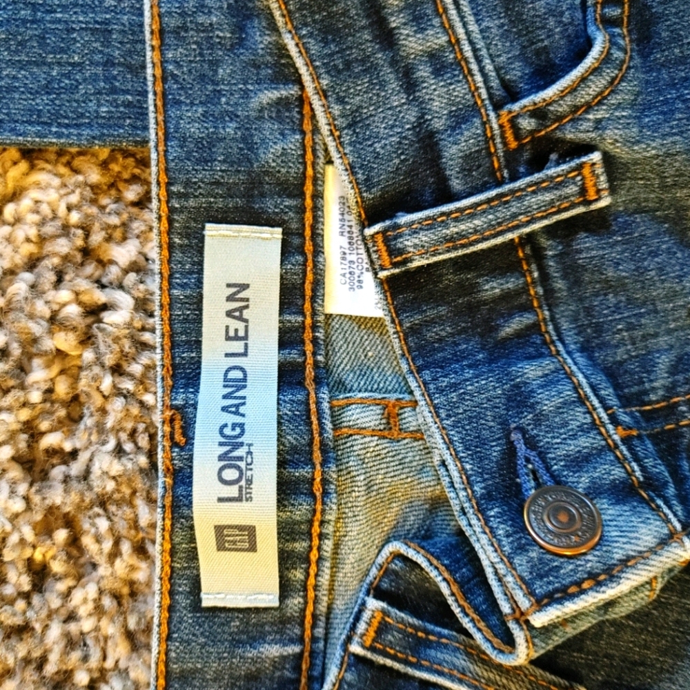 Gap Lean and Long size 4